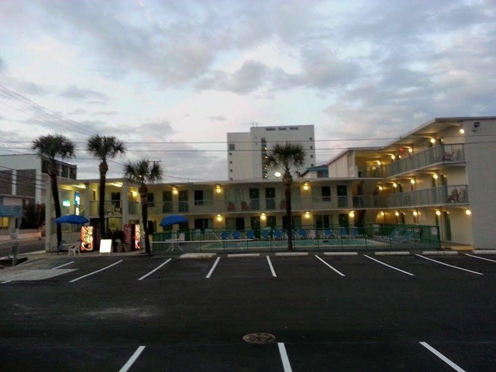 Admiral Motor Inn Миртл-Бич Экстерьер фото